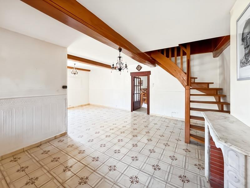 Maison en pierre - 175 m² - 7 pièces