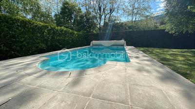 Maison de village - 160 m² - 7 pièces