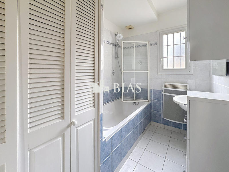 Maison contemporaine - 122 m² - 5 pièces