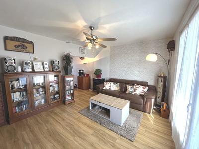 Maison - 85 m² - 5 pièces