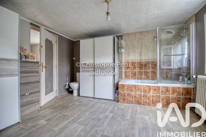 Maison - 104 m² - 5 pièces