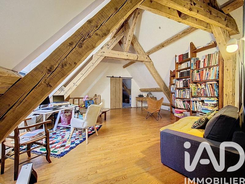 Maison - 234 m² - 7 pièces