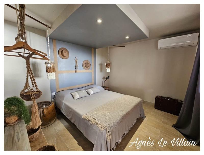 Villa - 180 m² - 7 pièces