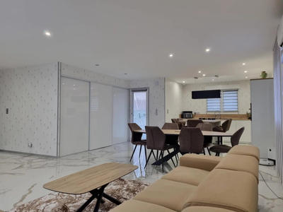 Maison traditionnelle - 100 m² - 3 pièces