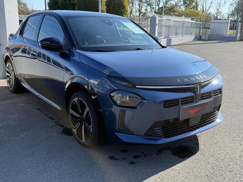 Lancia Ypsilon nuova lx ibrida