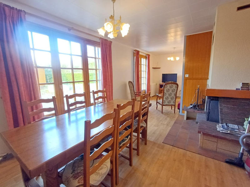 Maison - 87 m² - 5 pièces