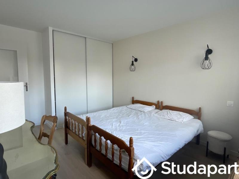 Chambre - 12 m² - 1 pièce