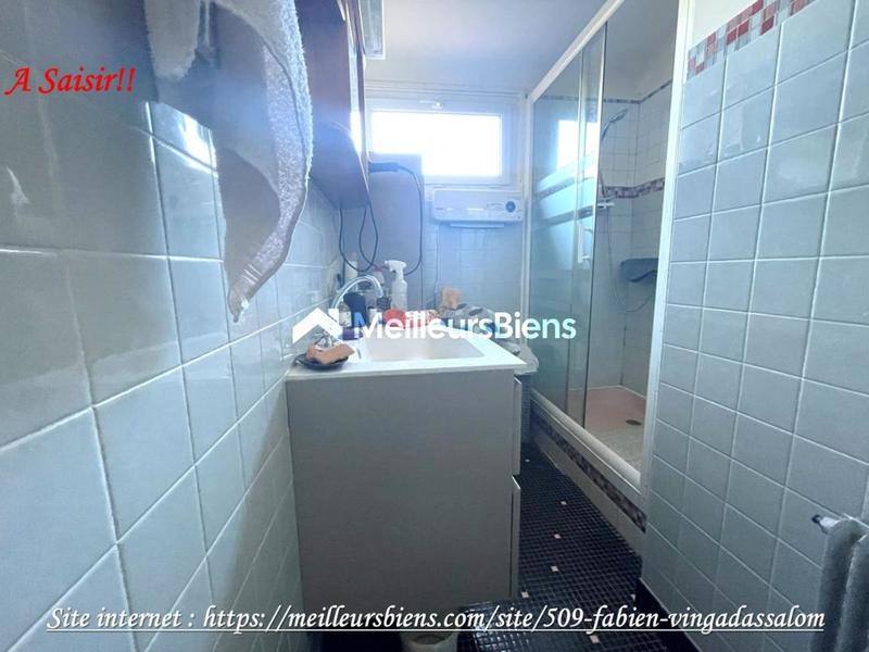 Propriété - 186 m² - 11 pièces