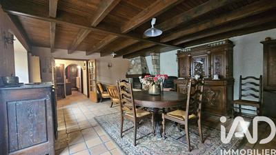 Maison de village - 165 m² - 8 pièces