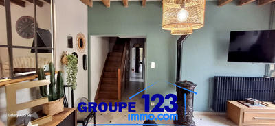 Maison - 227 m² - 10 pièces