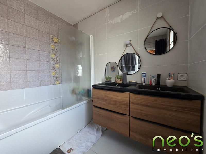 Maison - 100 m² - 5 pièces