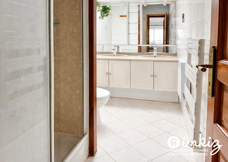 Maison - 87 m² - 5 pièces