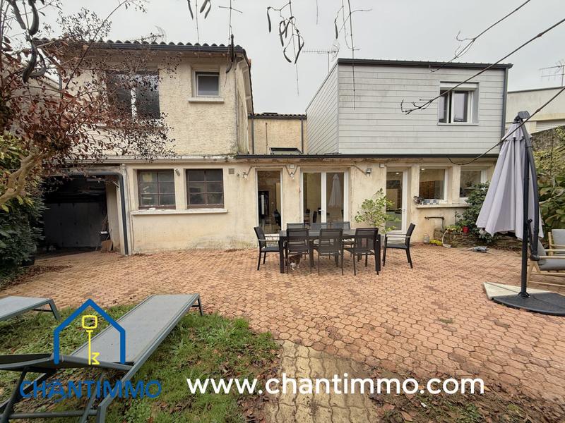 Maison ancienne - 269 m² - 7 pièces