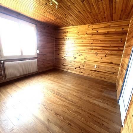 Maison - 96 m² - 6 pièces