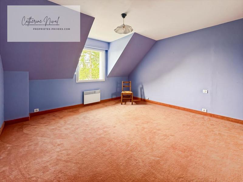 Maison - 210 m² - 9 pièces