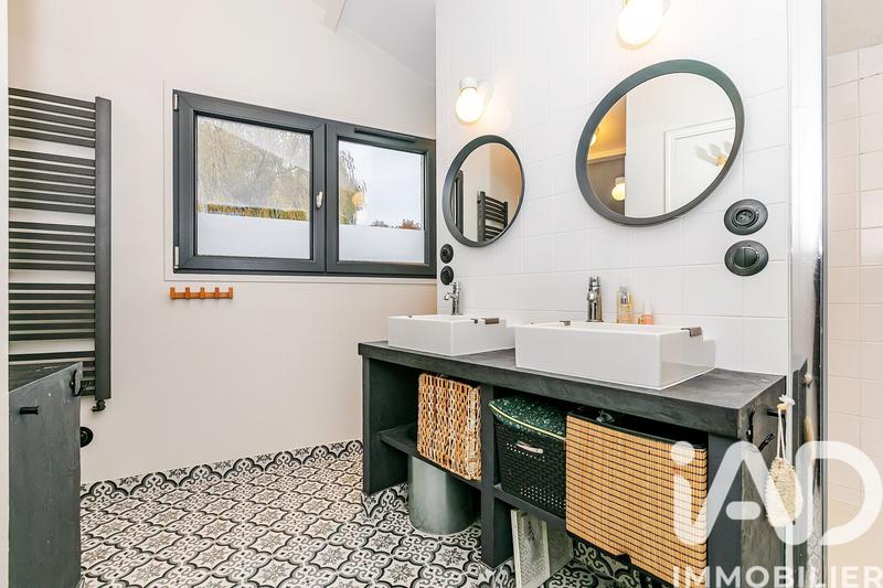 Maison - 124 m² - 6 pièces