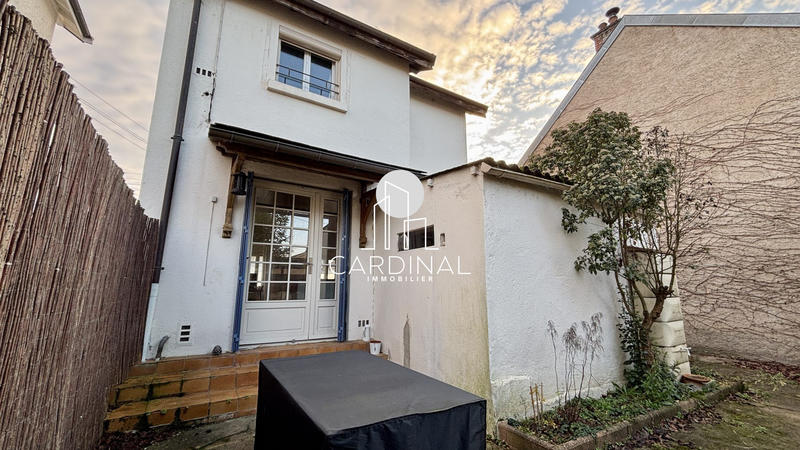 Maison - 85 m² - 4 pièces