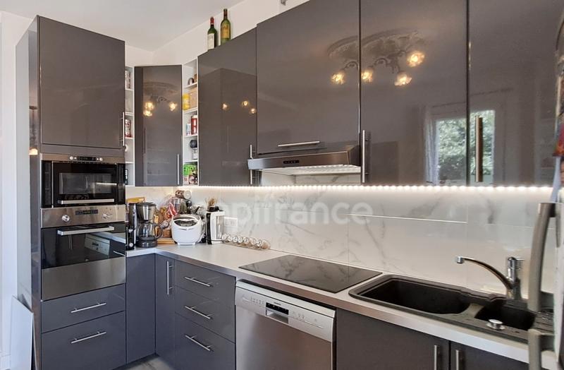 Maison - 104 m² - 4 pièces