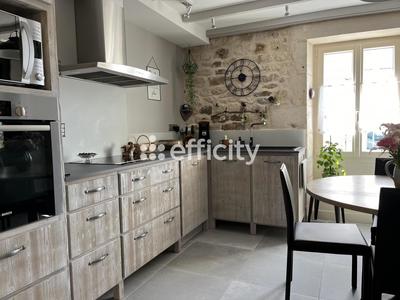 Maison - 104 m² - 5 pièces