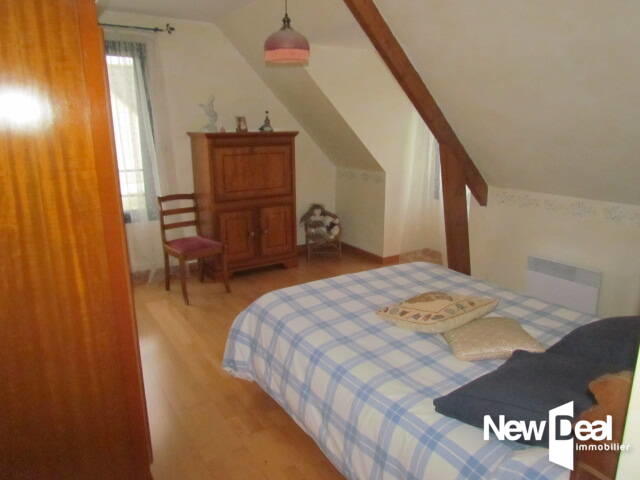 Propriété - 228 m² - 7 pièces