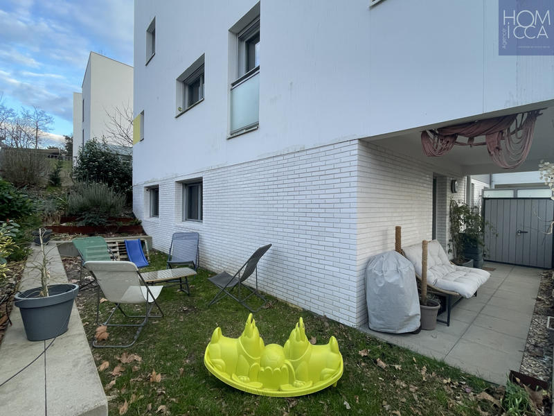 Duplex - 97 m² - 5 pièces