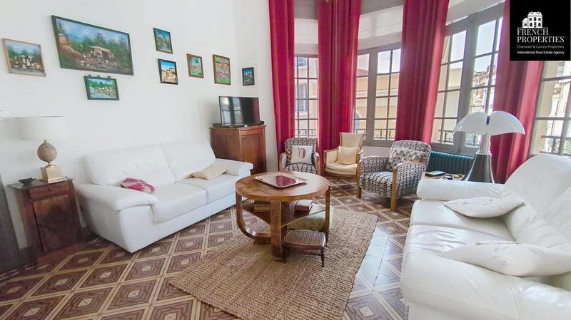 Appartement - 107 m² - 3 pièces