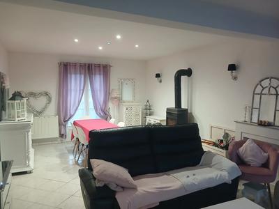 Maison - 111 m² - 6 pièces