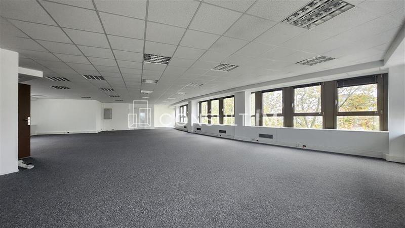 Bureau - 204 m²