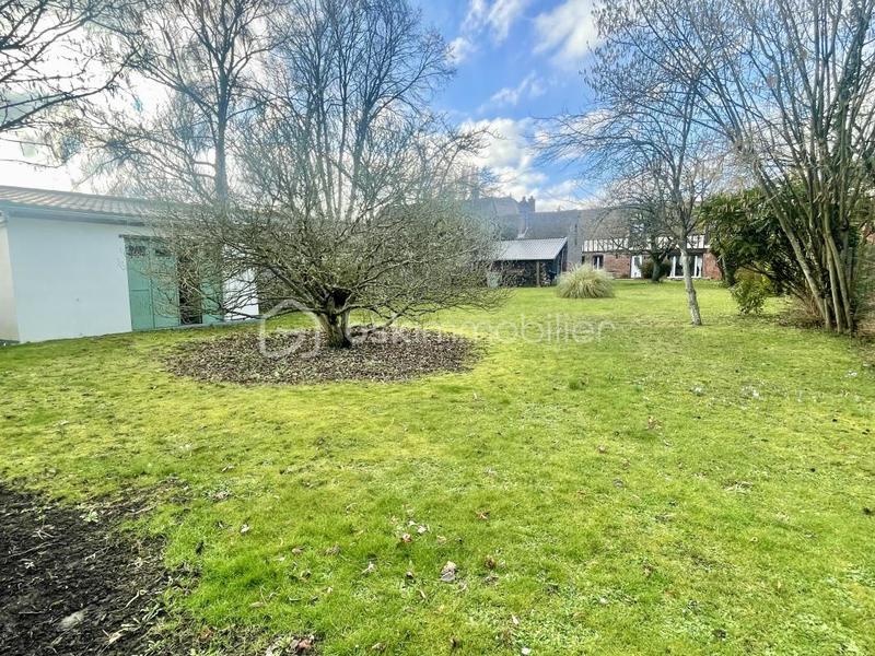 Maison - 181 m² - 6 pièces