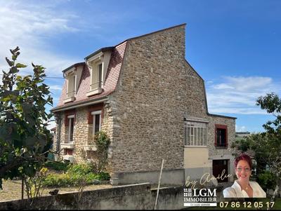 Maison - 108 m² - 4 pièces