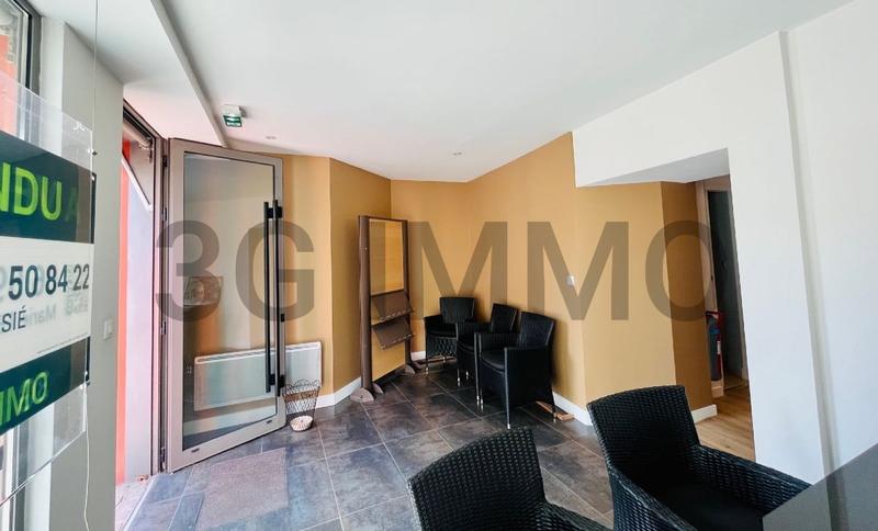 Local commercial - 56 m² - 3 pièces