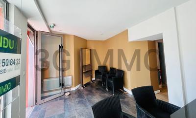 Local commercial - 56 m² - 3 pièces