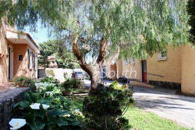 Gîte - 543 m² - 16 pièces