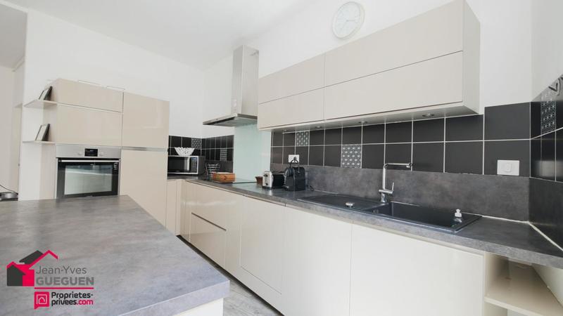 Appartement - 127 m² - 4 pièces