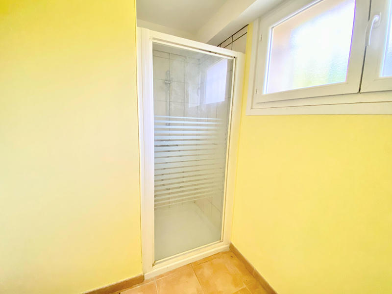 Maison - 194 m² - 8 pièces