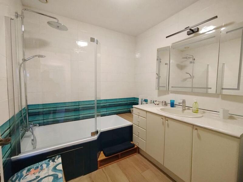 Maison - 188 m² - 7 pièces