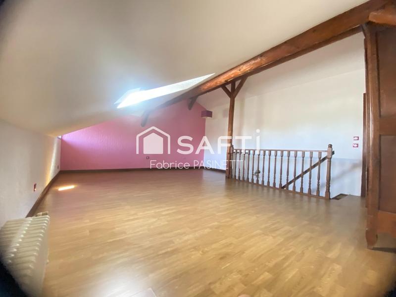 Maison de village - 190 m² - 8 pièces