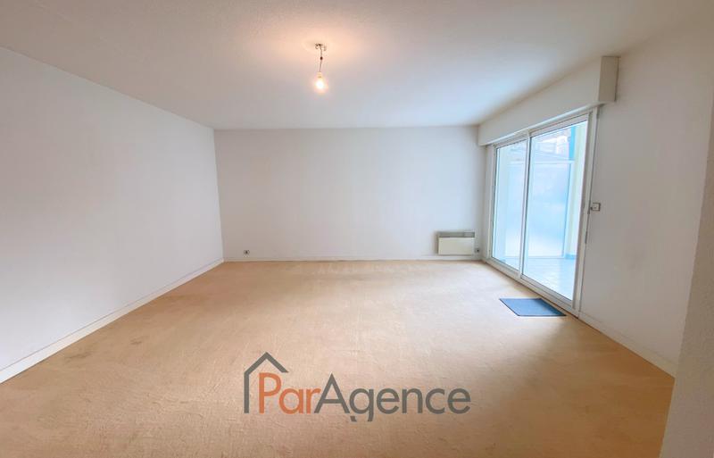 Appartement - 81 m² - 3 pièces