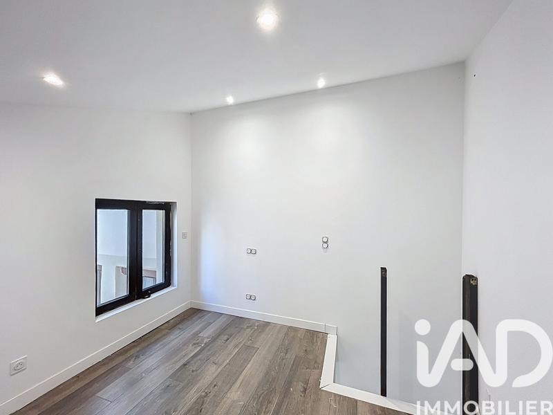 Maison - 180 m² - 5 pièces