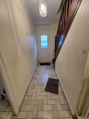 Maison - 99 m² - 6 pièces