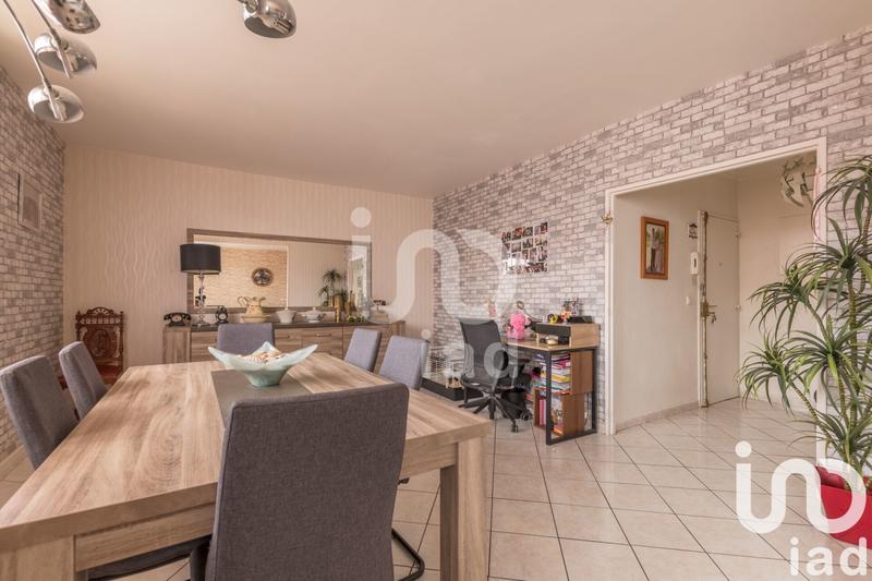 Appartement - 85 m² - 3 pièces