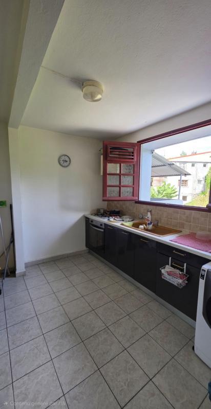 Immeuble - 13 pièces