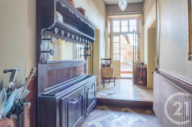 Maison ancienne - 257 m² - 7 pièces