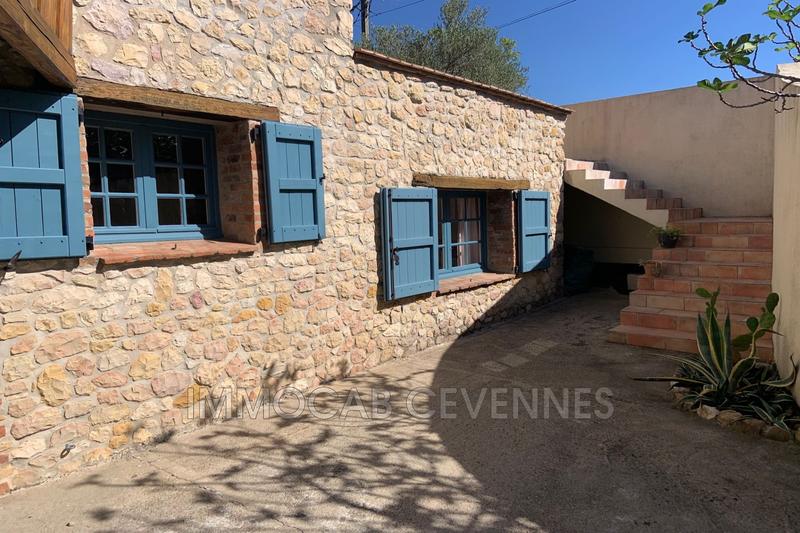 Maison en pierre - 110 m² - 4 pièces