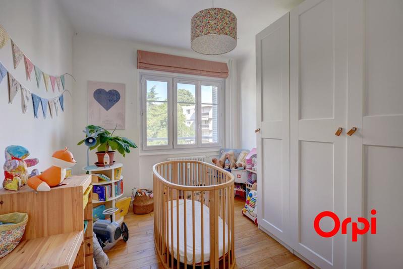 Appartement - 97 m² - 4 pièces