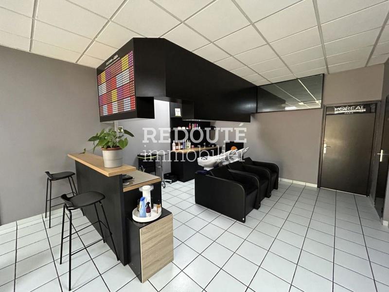 Beauté / Bien-être - 90 m²