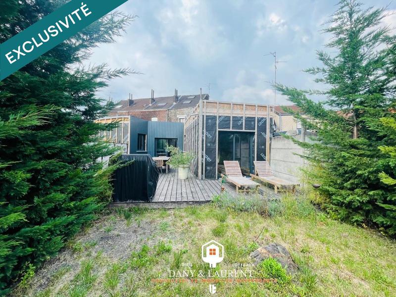 Maison - 143 m² - 8 pièces