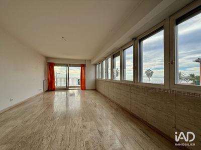 Appartement - 93 m² - 3 pièces