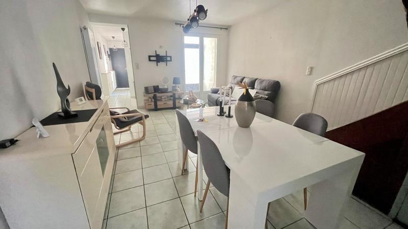 Maison - 90 m² - 3 pièces