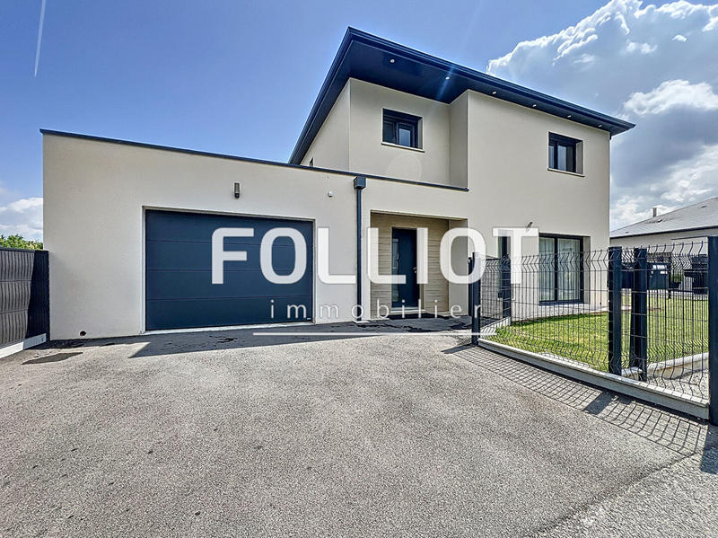 Maison - 145 m² - 6 pièces